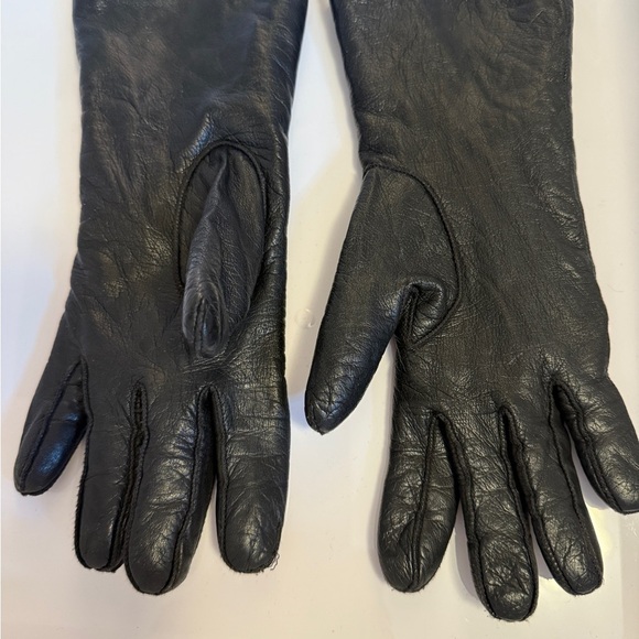 Coach Gloves Women’s Size 7.5 Black Leather - Picture 3 of 5